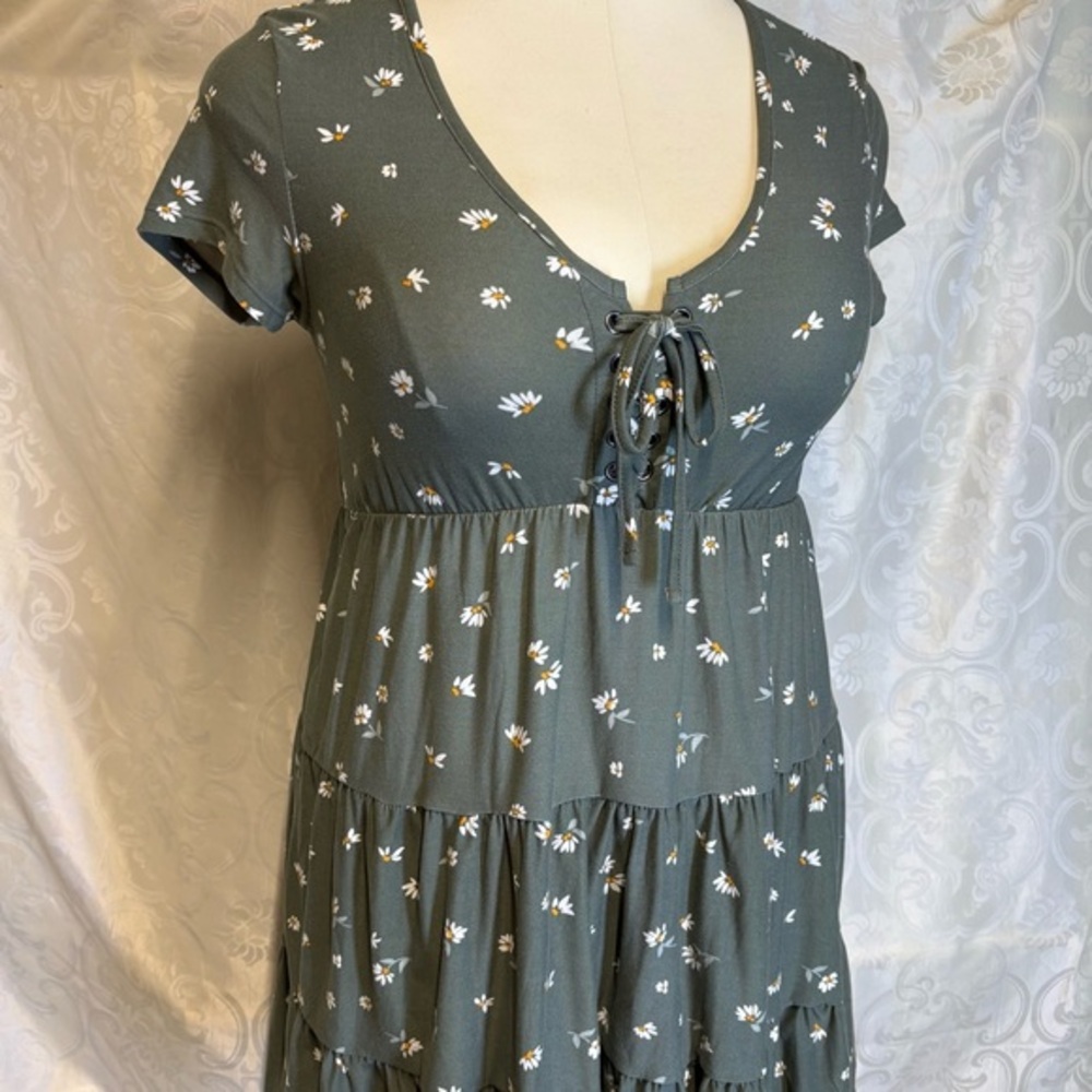 No Boundaries Green Floral Midi Dress